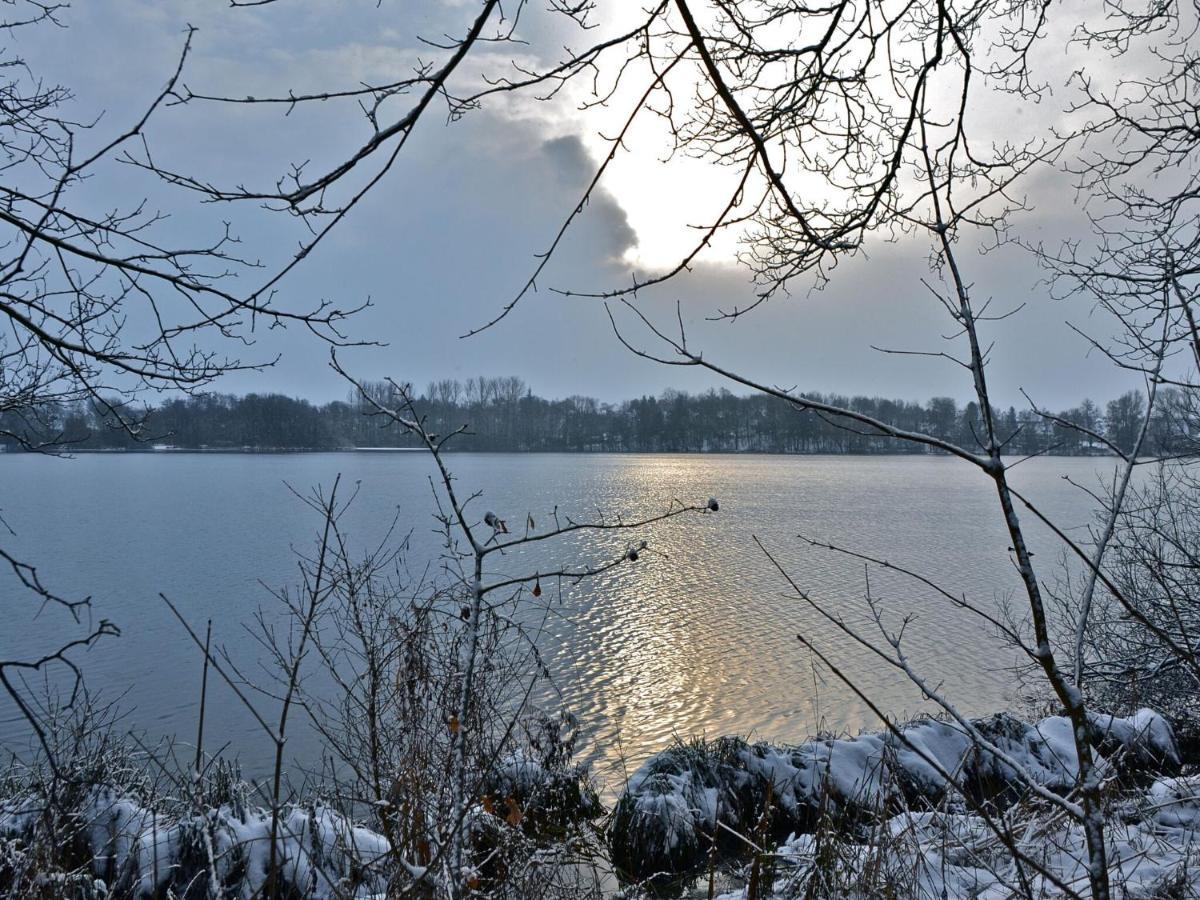 Flat In Eutin On The Kleiner Eutiner See Lake Extérieur photo